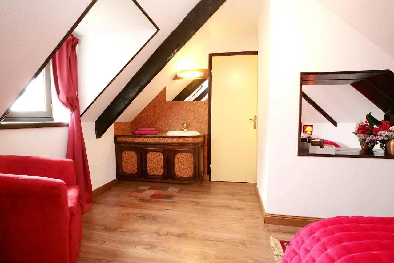 Maison de 2 chambres avec jardin clos et wifi a Plehedel a 5 km de la plage